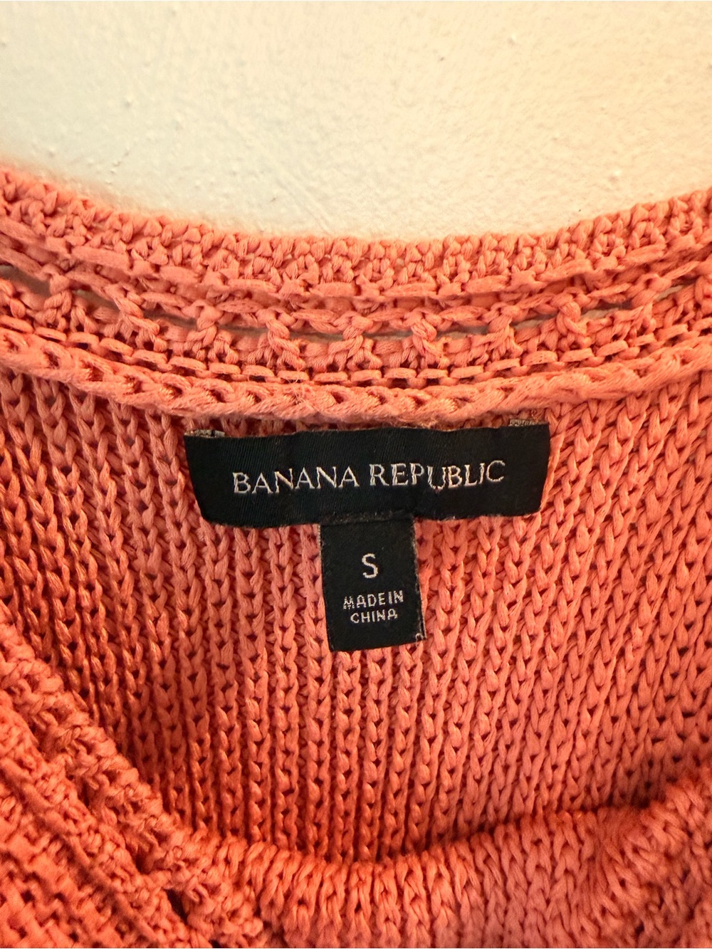 Banana Republic - Small - Coral Knit Tank Top - Picture 4 of 7
